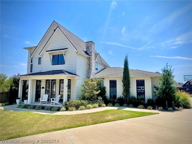 8506 Donnington Court, Fort Smith, AR 72916