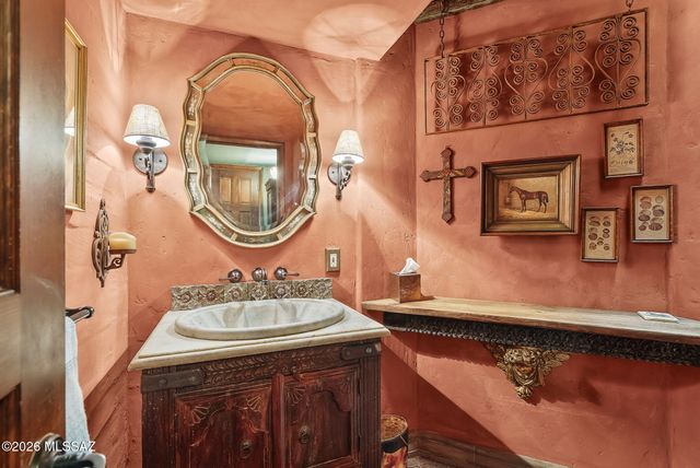 3 Libres Corte, Tubac, AZ 85646