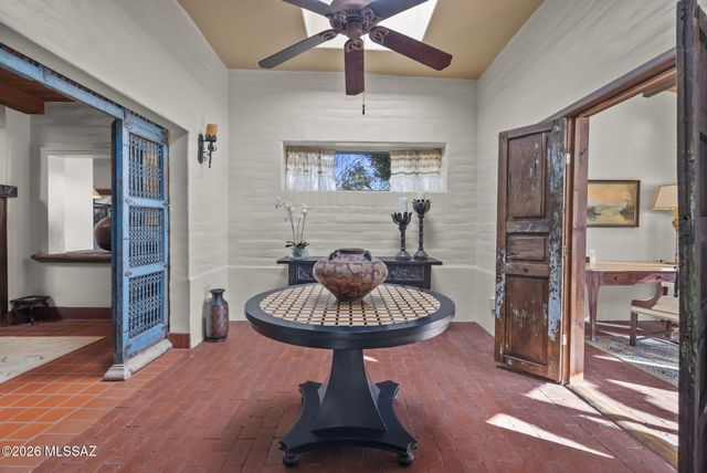 3 Libres Corte, Tubac, AZ 85646