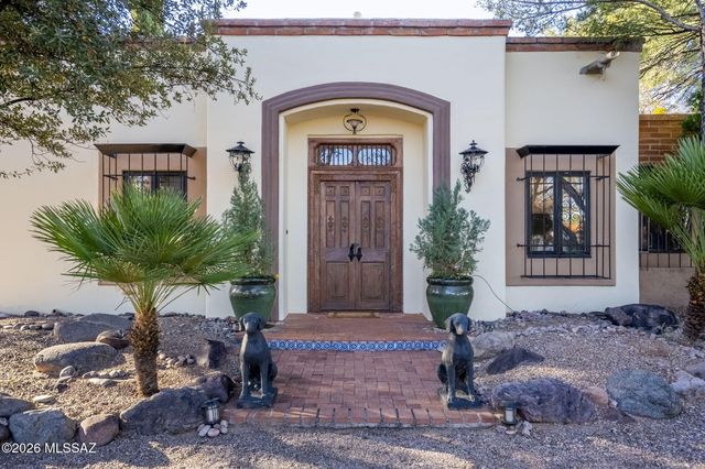 3 Libres Corte, Tubac, AZ 85646