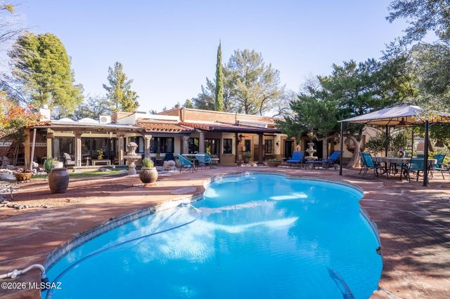 3 Libres Corte, Tubac, AZ 85646