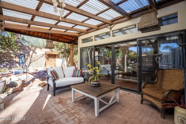 3 Libres Corte, Tubac, AZ 85646