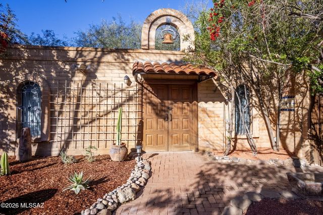 3 Libres Corte, Tubac, AZ 85646