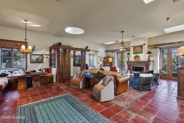 3 Libres Corte, Tubac, AZ 85646