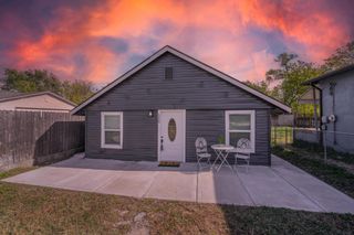 520 S Knight St, Wichita, KS 67213