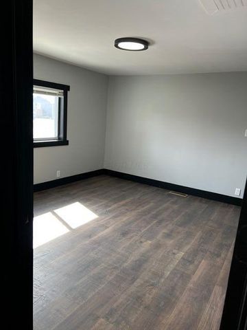 2366 E Howard Road, Obetz, OH 43207