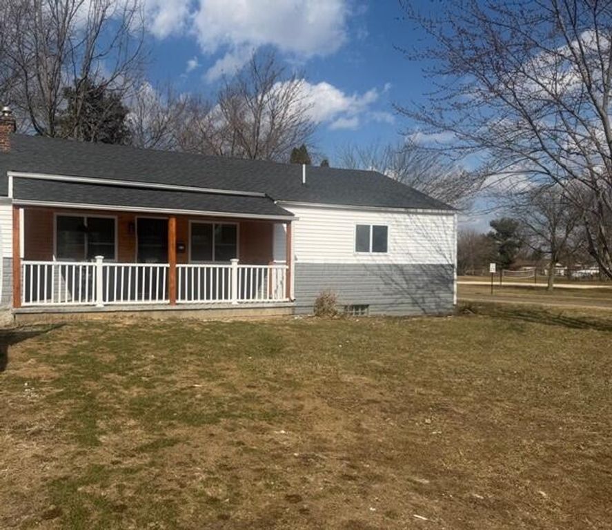 2366 E Howard Road, Obetz, OH 43207