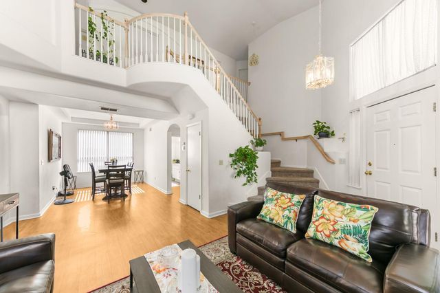 4950 Felicia Way, Elk Grove, CA 95758