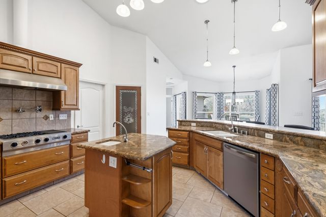 32394 Pinto Drive, Springville, CA 93265