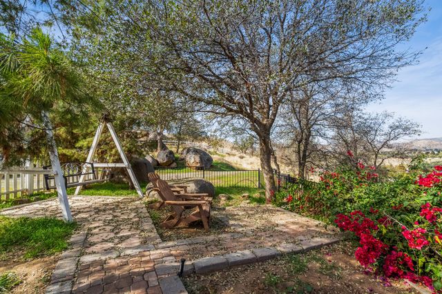 32394 Pinto Drive, Springville, CA 93265