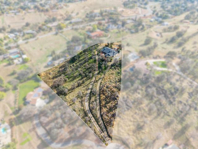 32394 Pinto Drive, Springville, CA 93265