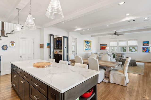 1215 Rutland Street, Houston, TX 77008