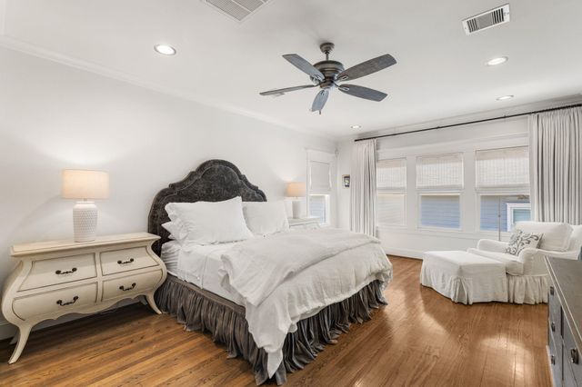 1215 Rutland Street, Houston, TX 77008