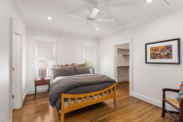 1215 Rutland Street, Houston, TX 77008