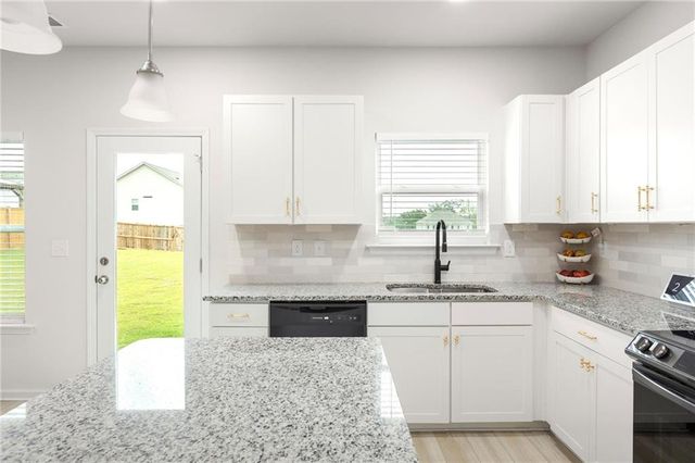 187 Lyndhurst Drive, Bethlehem, GA 30620