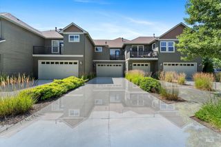 1244 E Winding Creek Drive, Eagle, ID 83616
