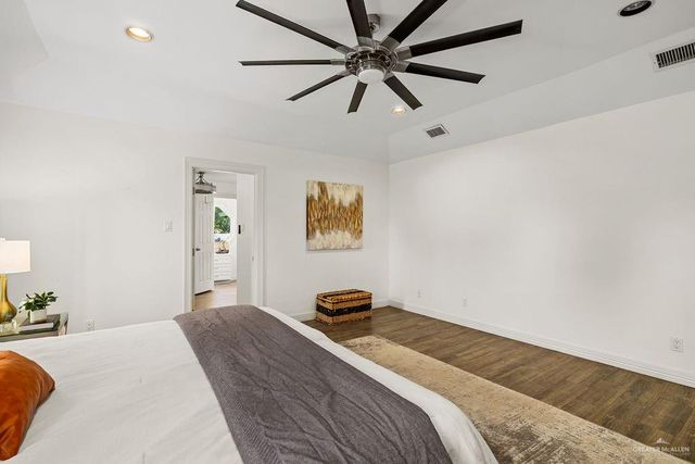 1818 Forest Lane, Weslaco, TX 78596