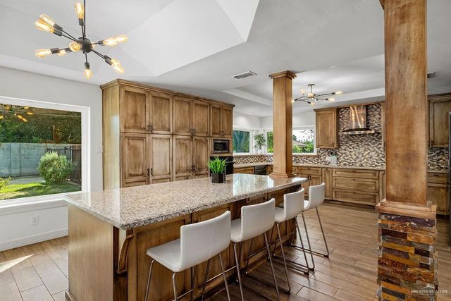 1818 Forest Lane, Weslaco, TX 78596