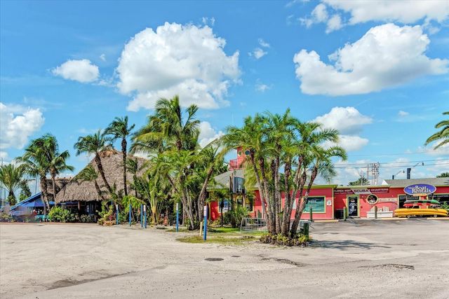 615 MAY APPLE WAY, Venice, FL 34293