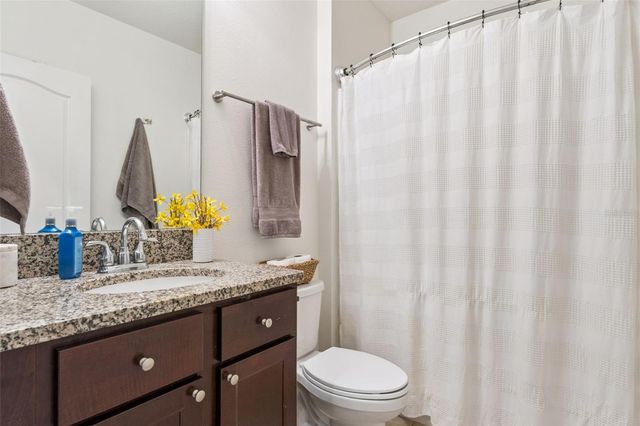 303 LAZIO CIRCLE, Debary, FL 32713