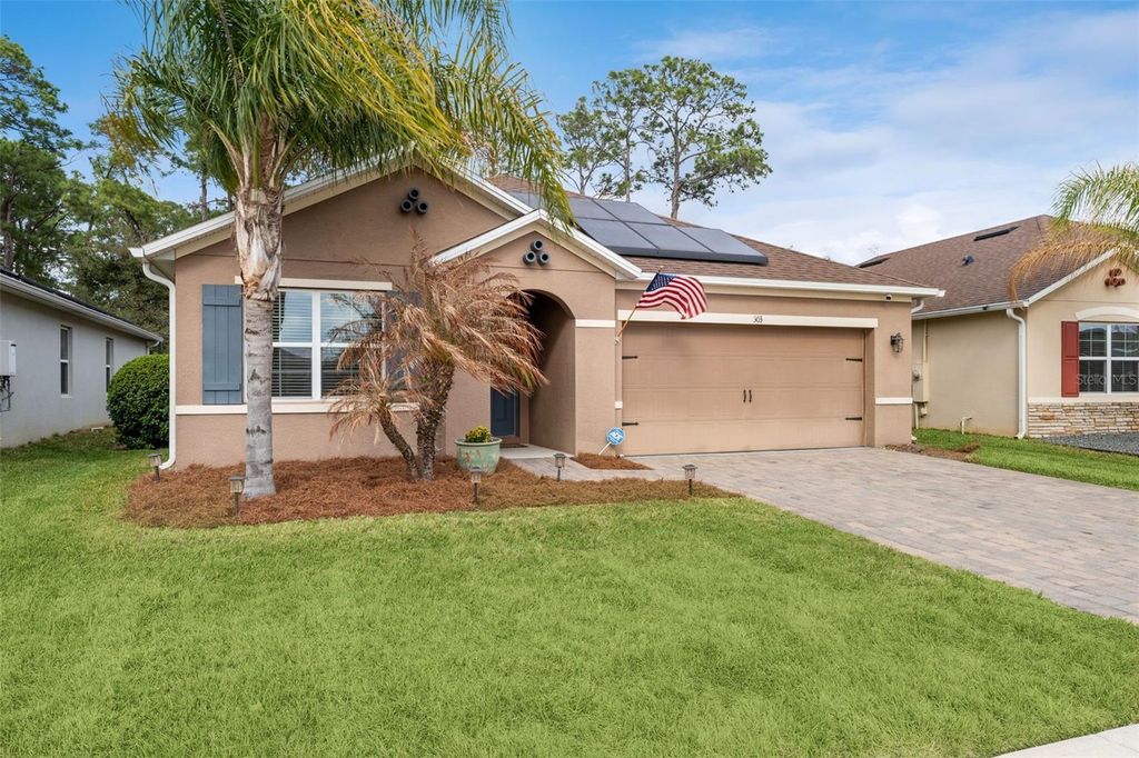Image 2 of property listing at 303 LAZIO CIRCLE, Debary, FL 32713