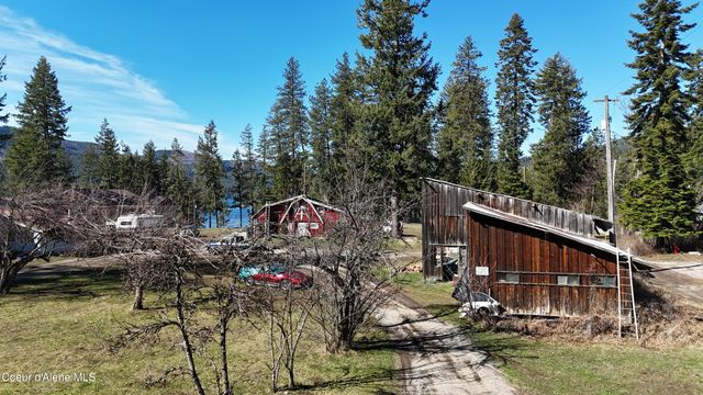 31097 N Nautical Loop, Spirit Lake, ID 83869