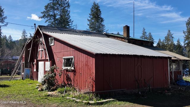 31097 N Nautical Loop, Spirit Lake, ID 83869