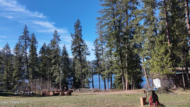 31097 N Nautical Loop, Spirit Lake, ID 83869