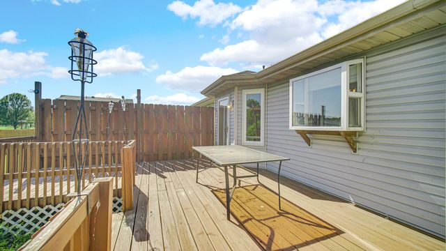 740 W 275 S, Hebron, IN 46341
