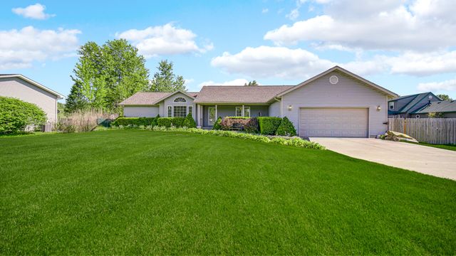 740 W 275 S, Hebron, IN 46341