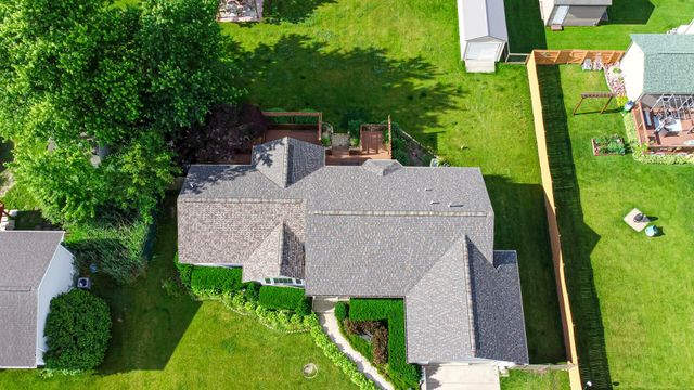 740 W 275 S, Hebron, IN 46341