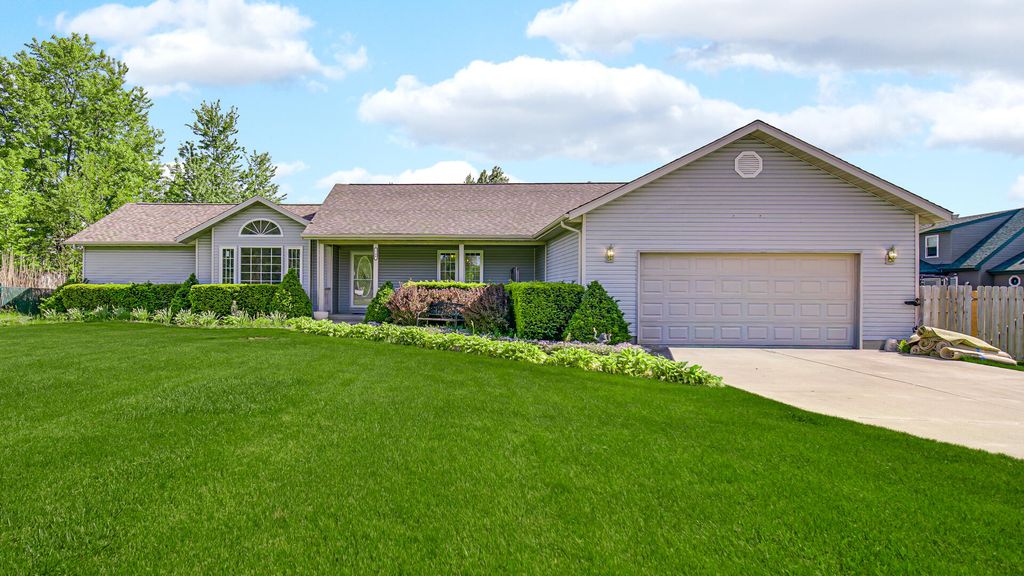 740 W 275 S, Hebron, IN 46341