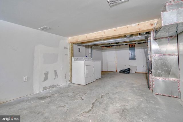 3208 ELMLEY AVE, Baltimore, MD 21213