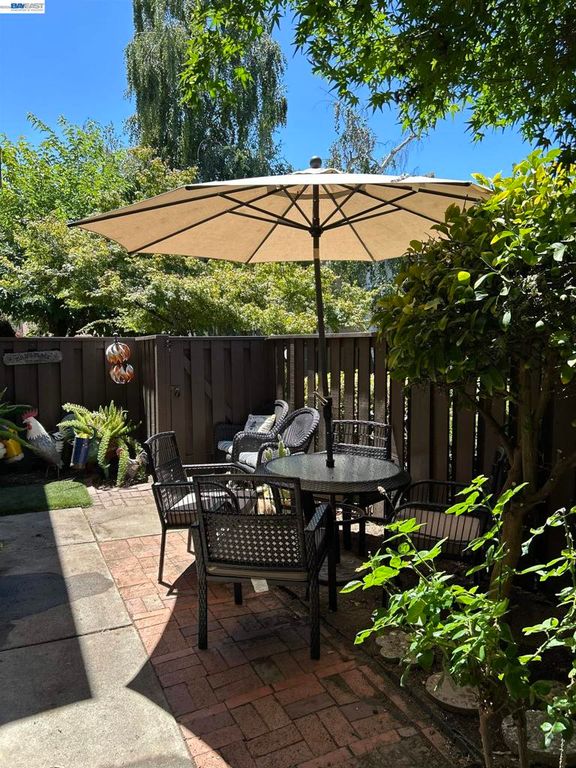 Image 18 of property listing at 1731 Candelero Ct, Walnut Creek, CA 94598