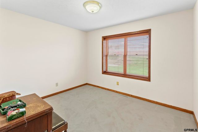 9349 Greeley Avenue, Blair, NE 68008