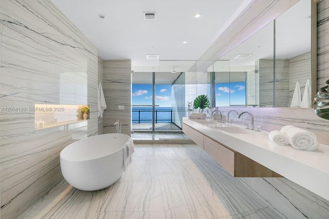 8701 Collins Avenue 701, Miami Beach, FL 33154