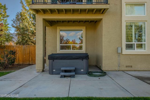 550 Stonehaven Court, Dayton, NV 89403