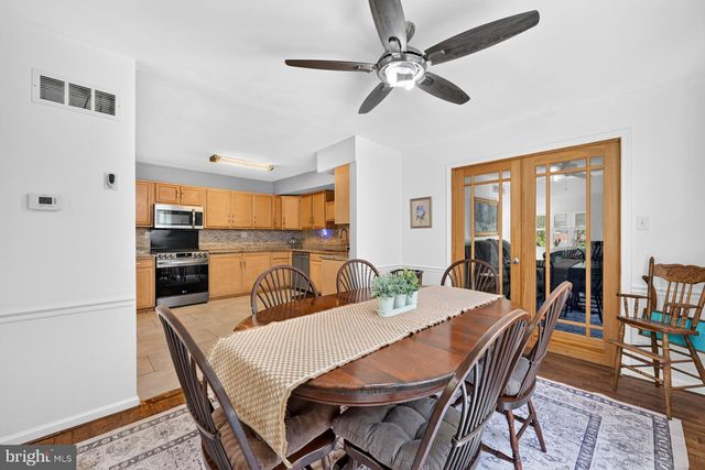 335 FOX HOLLOW DR, Feasterville Trevose, PA 19053