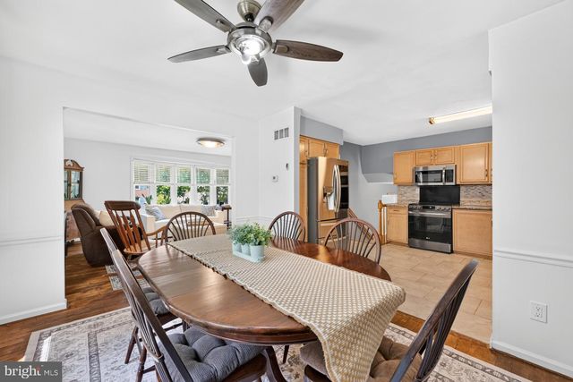 335 FOX HOLLOW DR, Feasterville Trevose, PA 19053