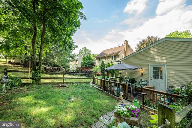 335 FOX HOLLOW DR, Feasterville Trevose, PA 19053