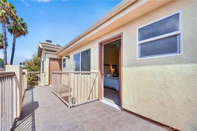 6446 Woodley Avenue 3, Lake Balboa, CA 91406