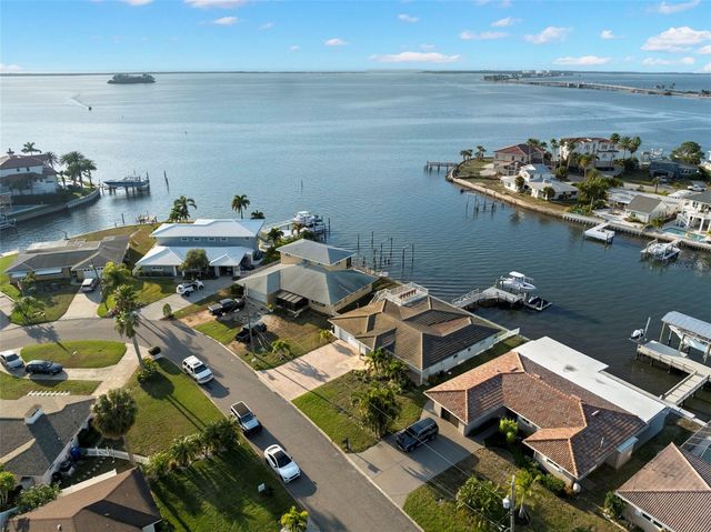 2288 EDYTHE DRIVE, Dunedin, FL 34698