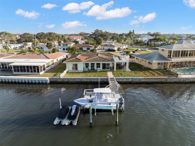 2288 EDYTHE DRIVE, Dunedin, FL 34698