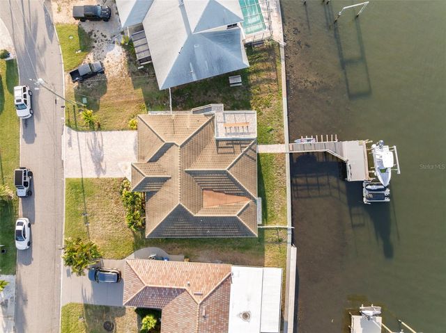 2288 EDYTHE DRIVE, Dunedin, FL 34698