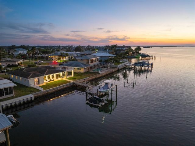 2288 EDYTHE DRIVE, Dunedin, FL 34698