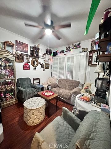 2116 S Palm Grove Ave, Los Angeles, CA 90016