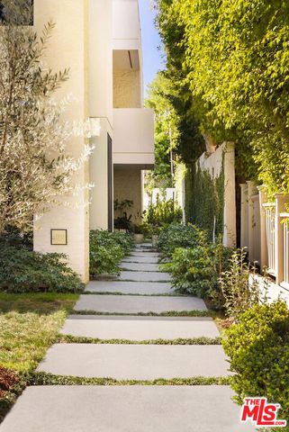 622 24th Street, Santa Monica, CA 90402