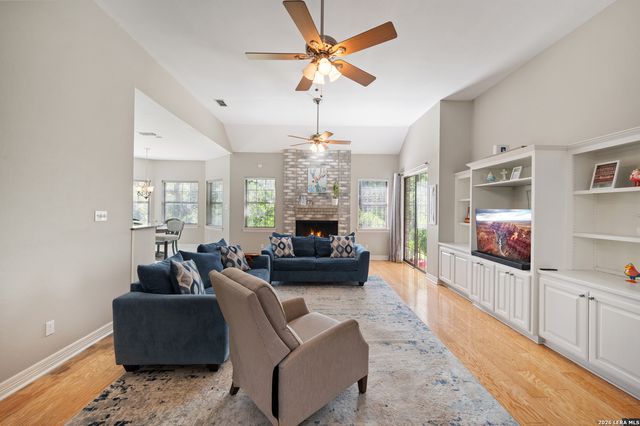 109 Trailcrest, San Antonio, TX 78232