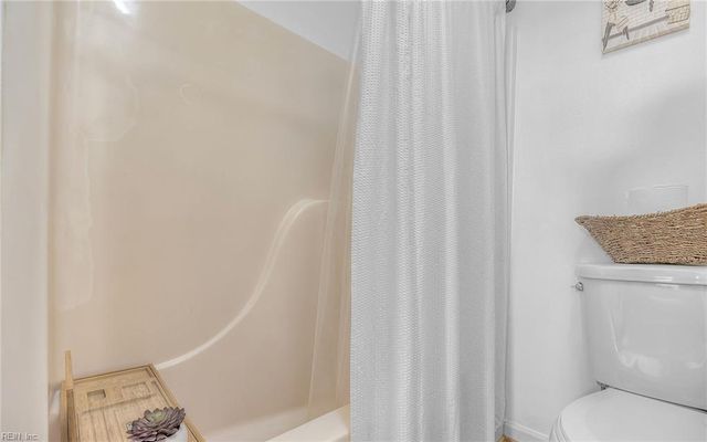 6238 Heather Glen DR, Suffolk, VA 23435