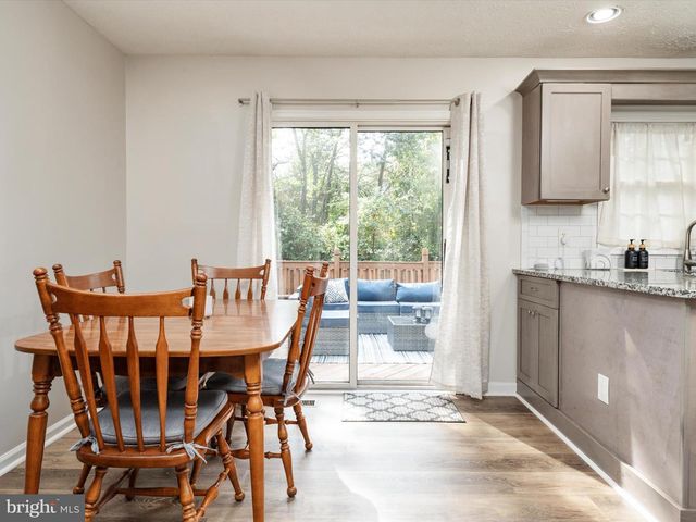 2139 COMMISSARY CIR, Odenton, MD 21113